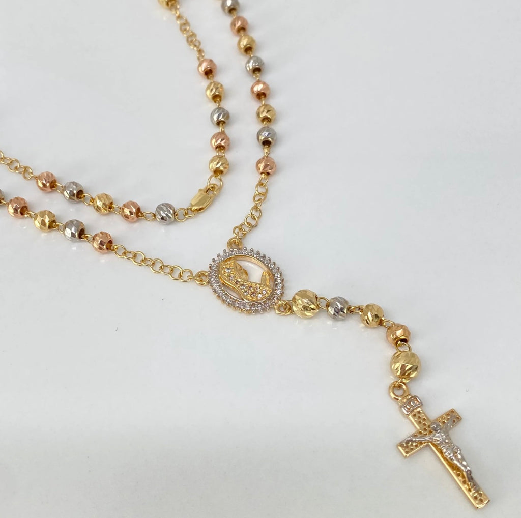 Rosario Virgen Maria circones blancos / bolas diamantadas 5 / 4 mm Tres Oros 18K / 11,12 gr / 55 cm *+