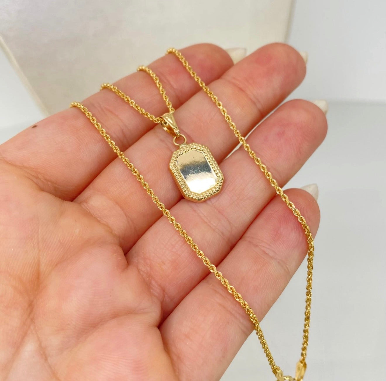 SET CADENA LAZO + DIJE PLACA RECTANGULAR ORO AMARILLO 18K 1,95 GR / 1,5 MM / 45 CM *