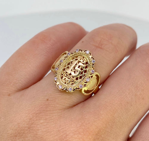 Anillo 15años Oro amarillo 18K | Talla 6 | 6,76 gr *
